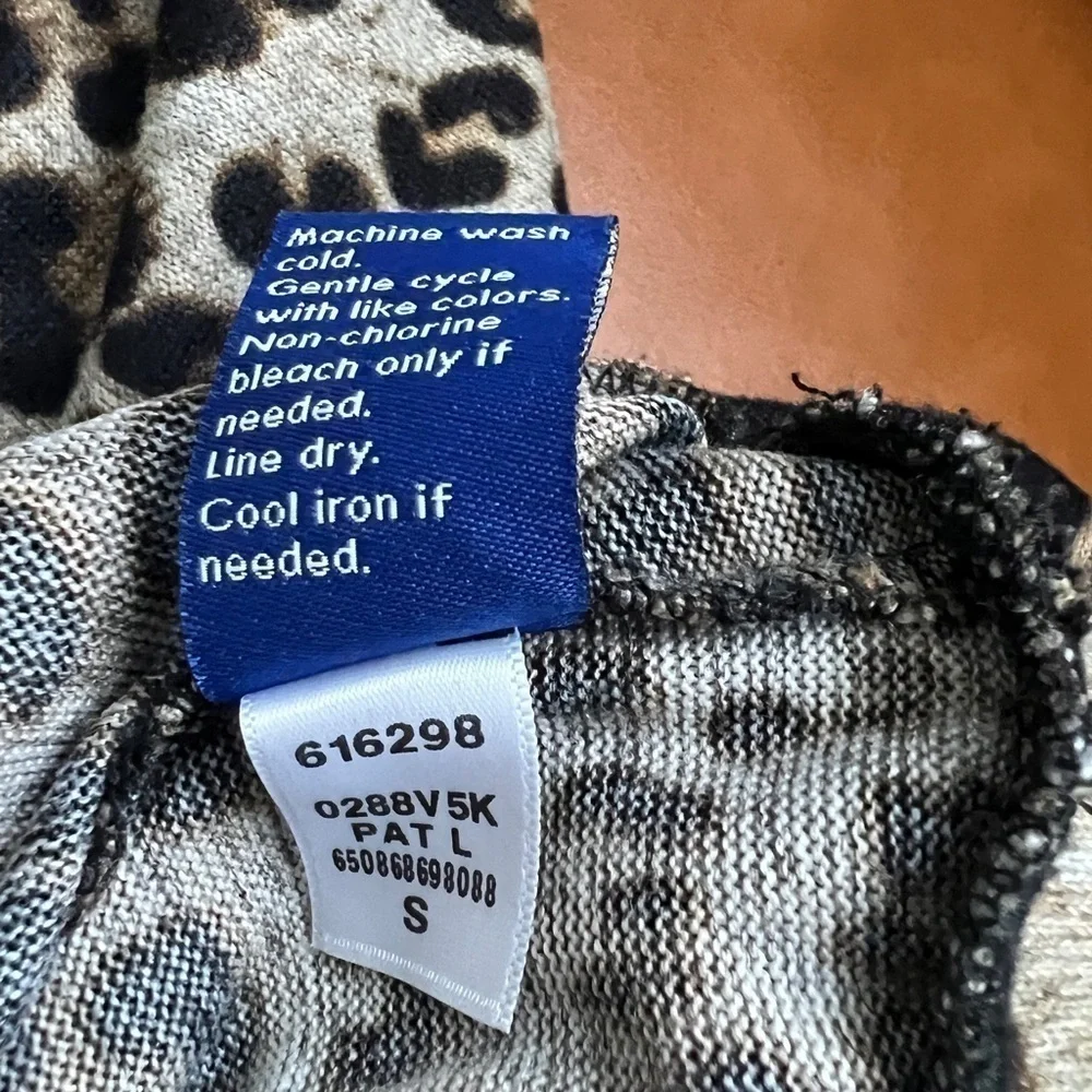 Apt 9 S Black Browns Leopard Print Shirt w/Button Detail Sleeves Drop Shoulder